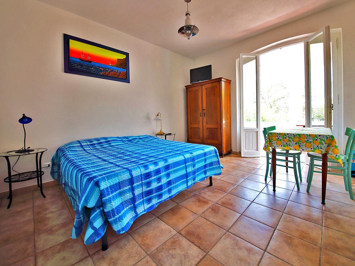 Ferienwohnung Casa Balena Bianca Lacona Exterior foto