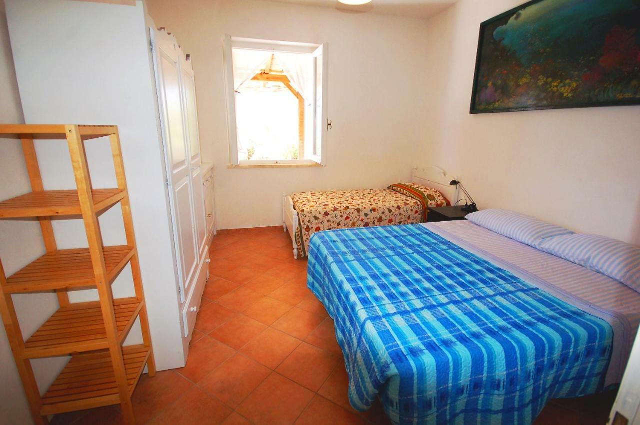 Ferienwohnung Casa Balena Bianca Lacona Exterior foto
